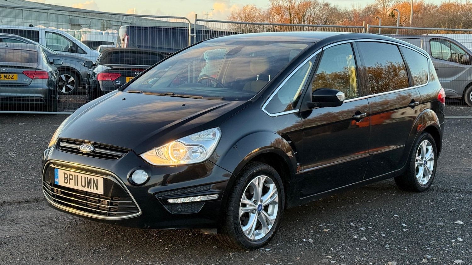 Used Ford S-Max 2011 for sale - 77237164: Photo 6