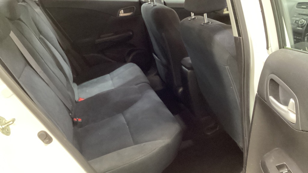 Used Honda Civic 2012 for sale - 76379541: Photo 8