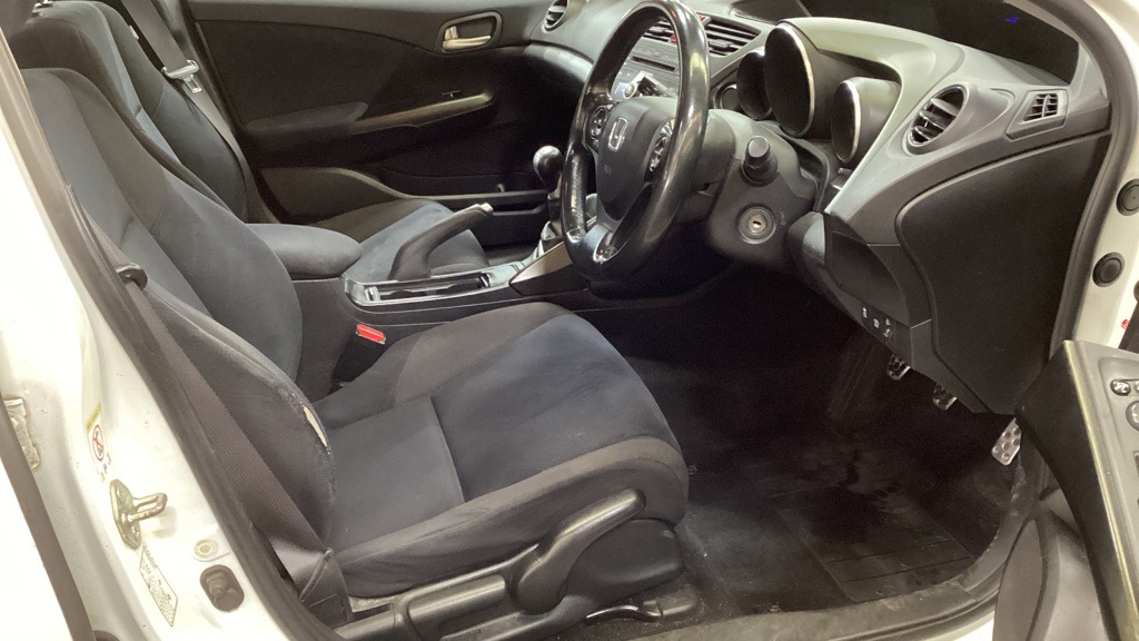 Used Honda Civic 2012 for sale - 76379541: Photo 9