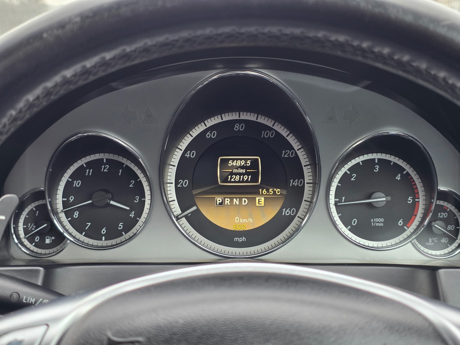 Used Mercedes-Benz E Class 2011 for sale - 77737023: Photo 18