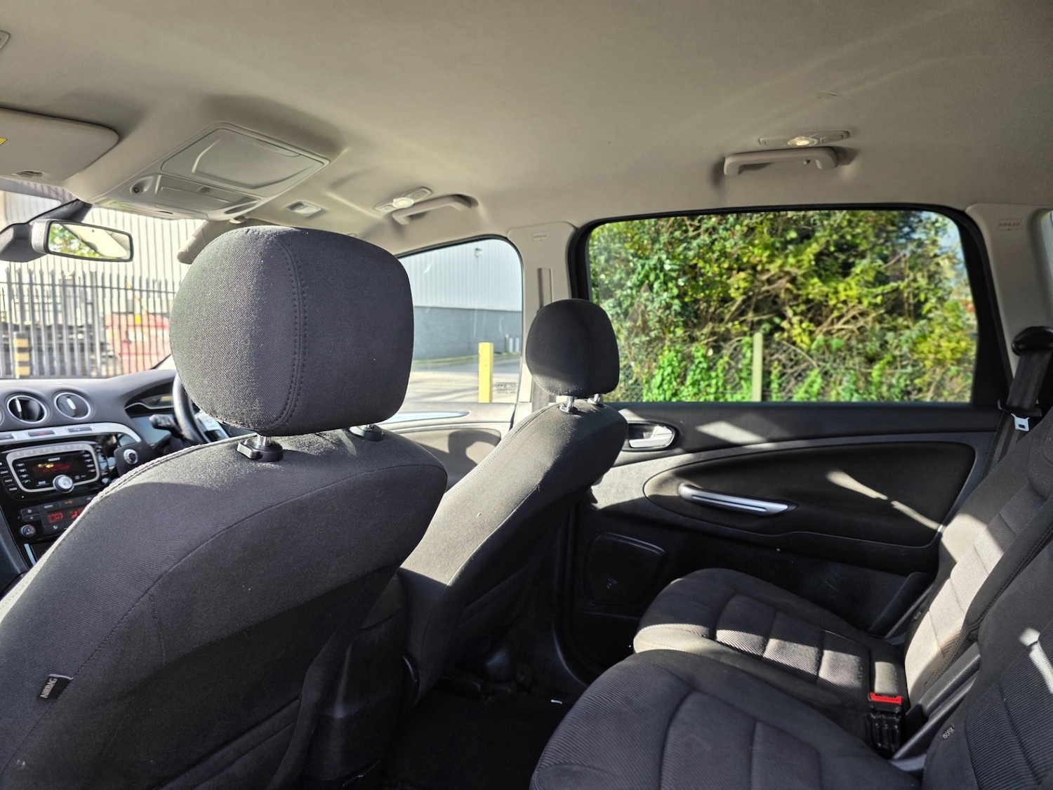 Used Ford S-Max 2015 for sale - 76627307: Photo 13