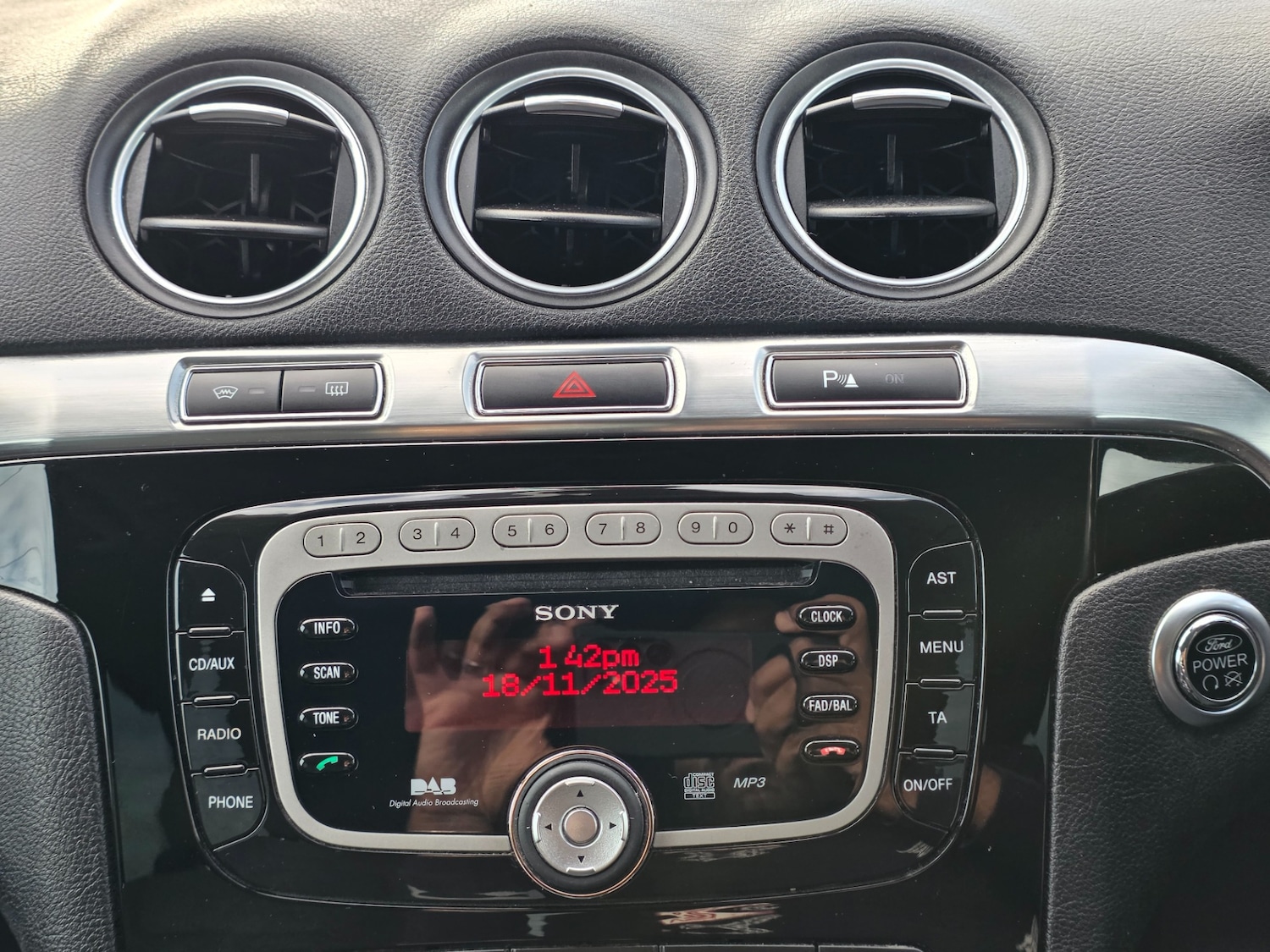 Used Ford S-Max 2015 for sale - 76627307: Photo 18