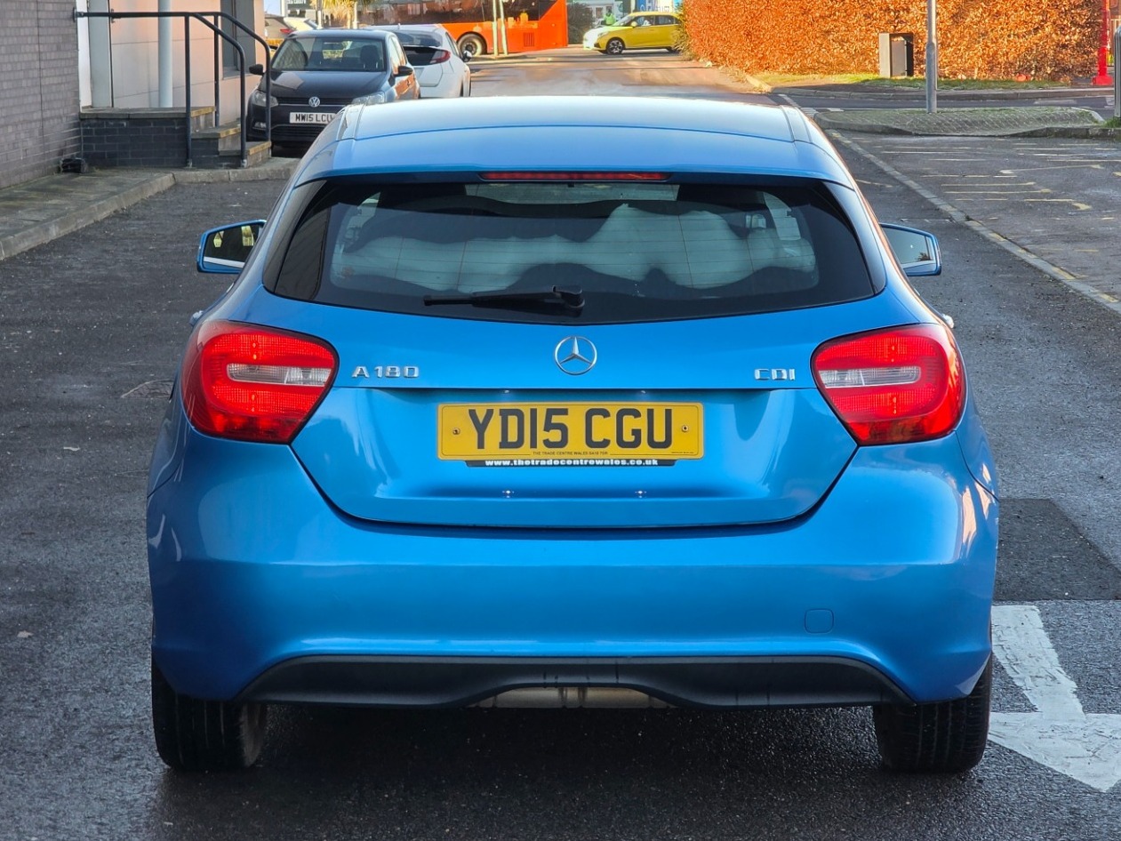 Used Mercedes-Benz A-Class 2015 for sale - 77097091: Photo 7