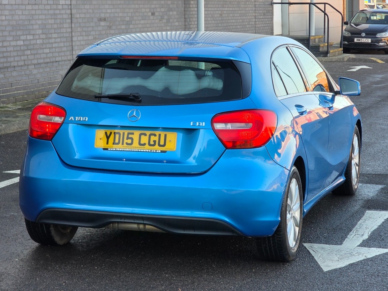 Used Mercedes-Benz A-Class 2015 for sale - 77097091: Photo 8