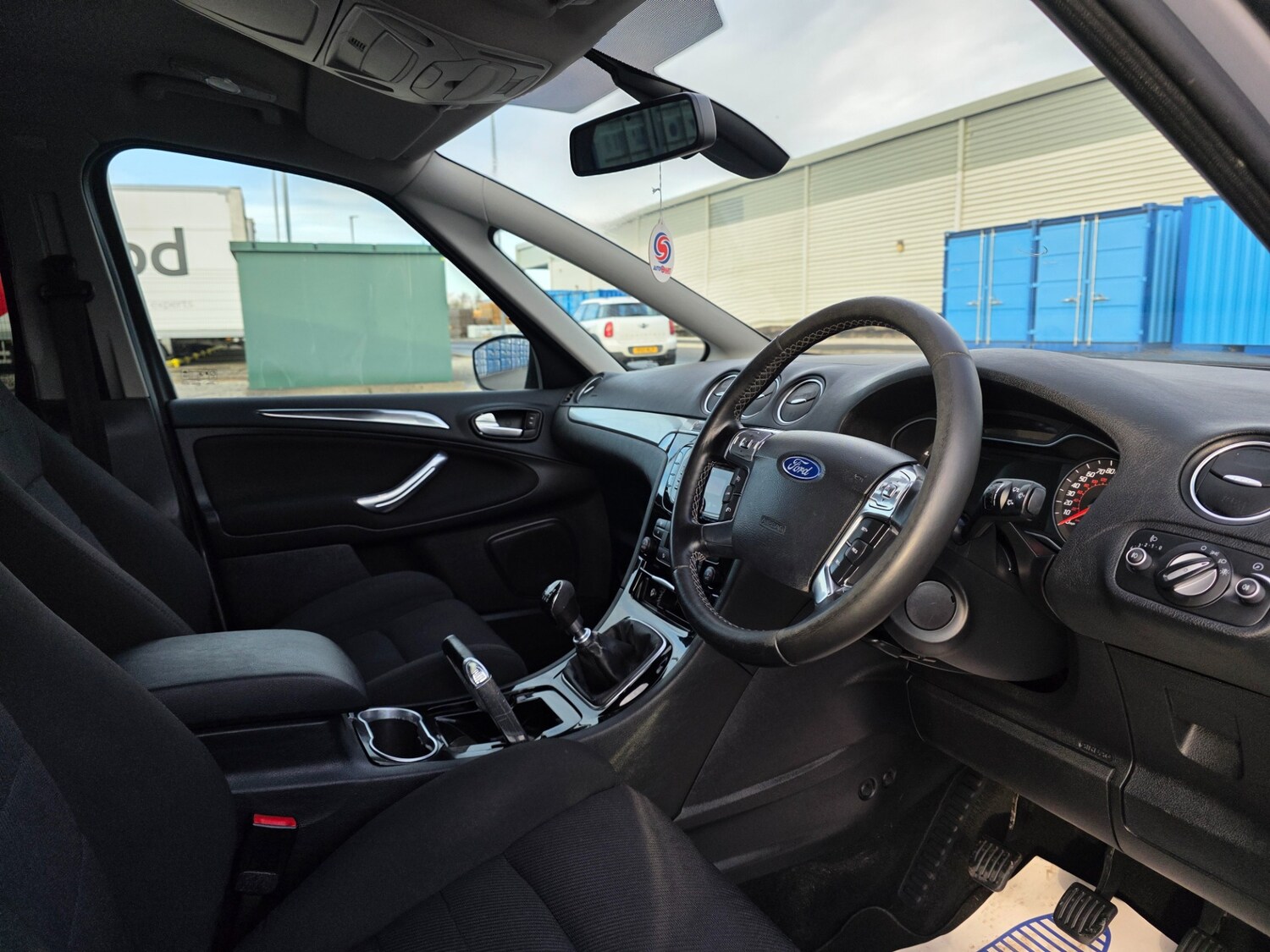 Used Ford S-Max 2011 for sale - 76963664: Photo 12