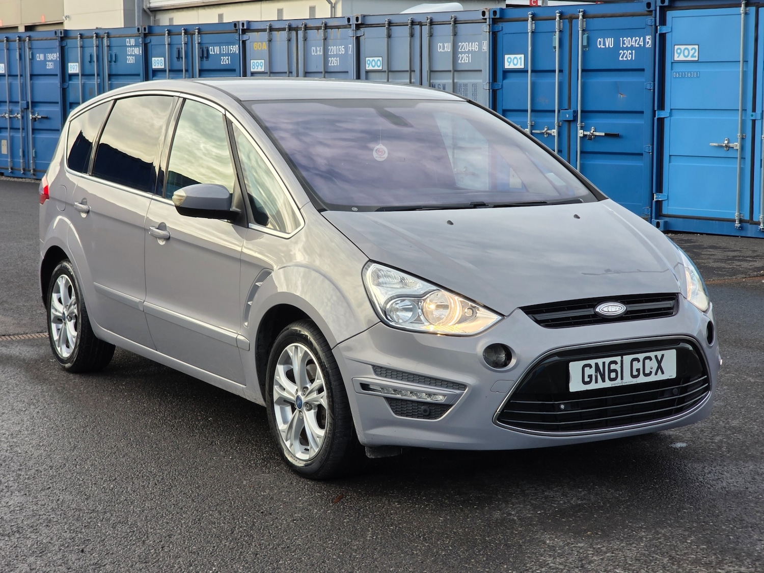 Used Ford S-Max 2011 for sale - 76963664: Photo 2