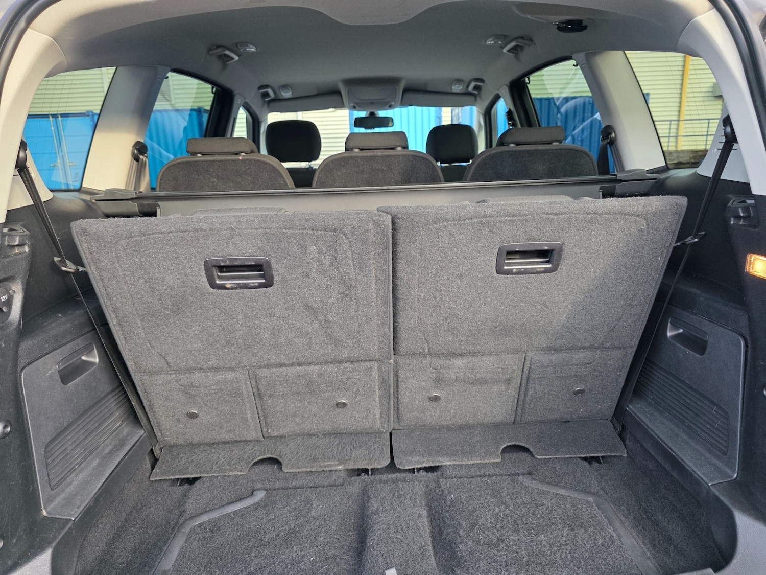 Used Ford S-Max 2011 for sale - 76963664: Photo 20