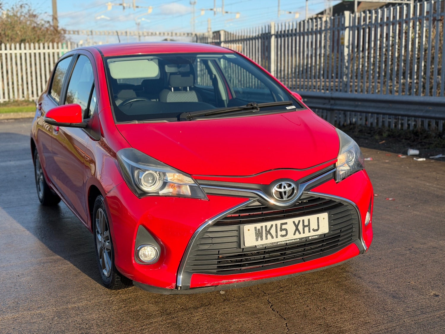 Used Toyota Yaris 2015 for sale - 77235946: Photo 2