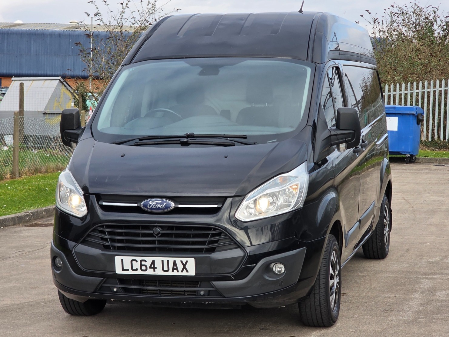 Used Ford Transit Custom 2015 for sale - 77663076: Photo 5