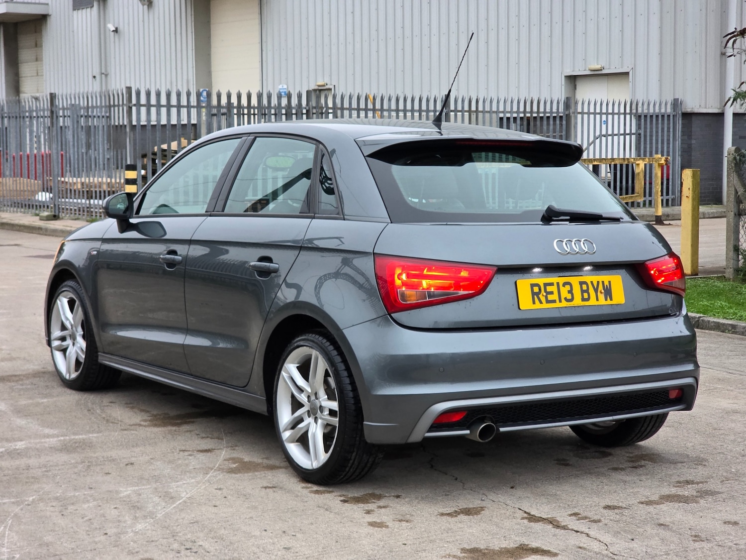 Used Audi A1 2013 for sale - 76483096: Photo 7