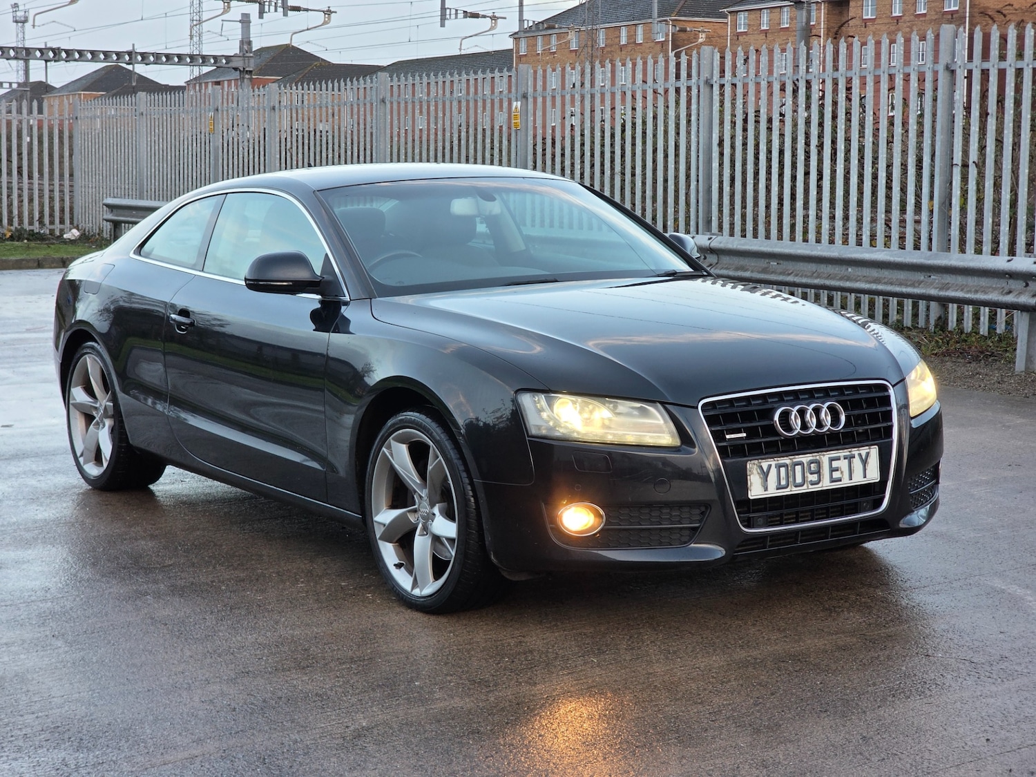 Used Audi A5 2009 for sale - 76856050: Photo 2