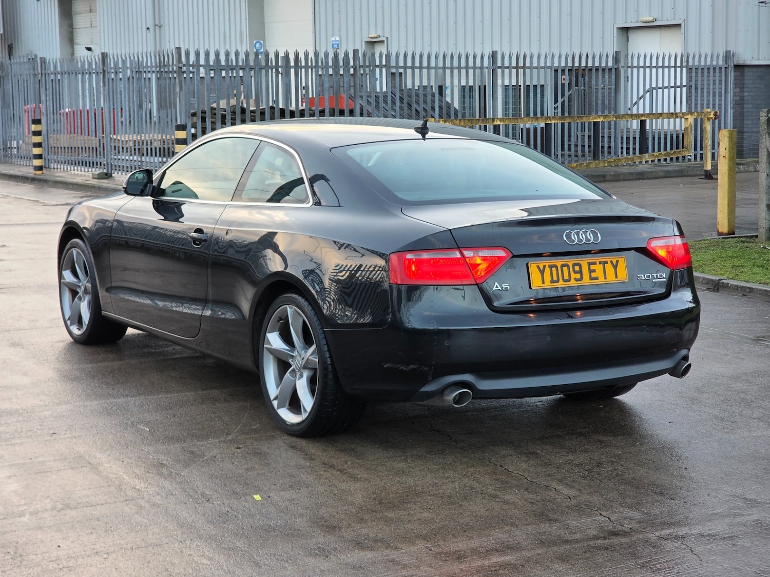 Used Audi A5 2009 for sale - 76856050: Photo 7