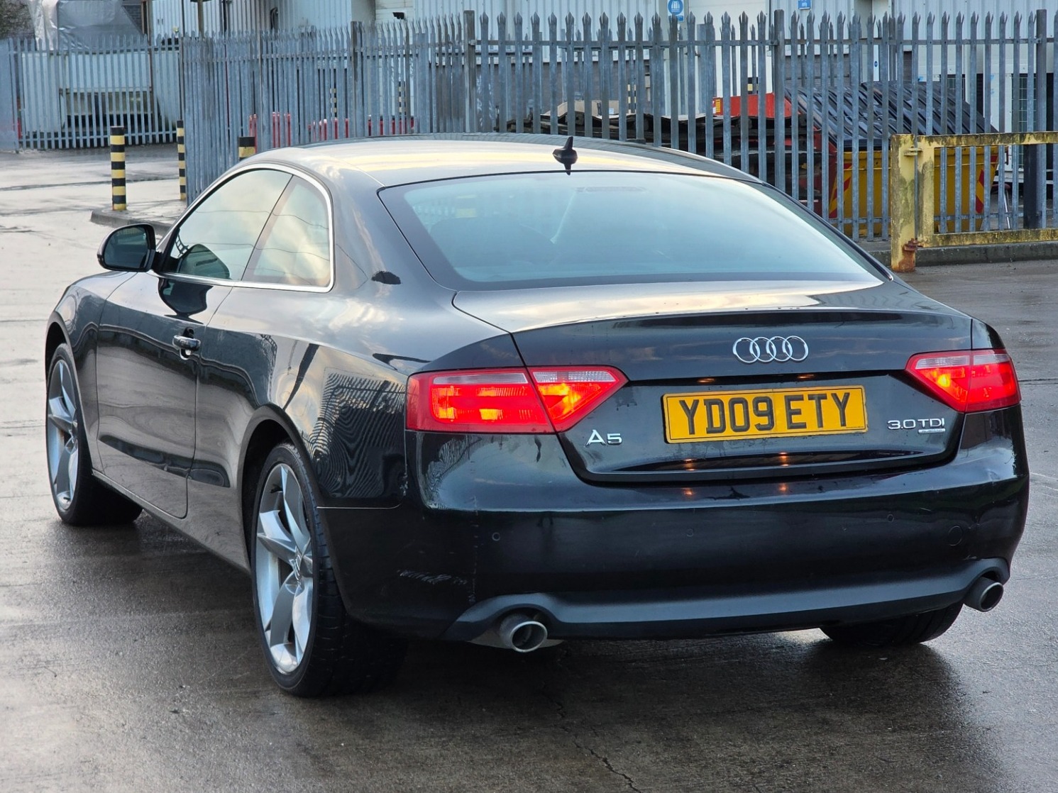Used Audi A5 2009 for sale - 76856050: Photo 8