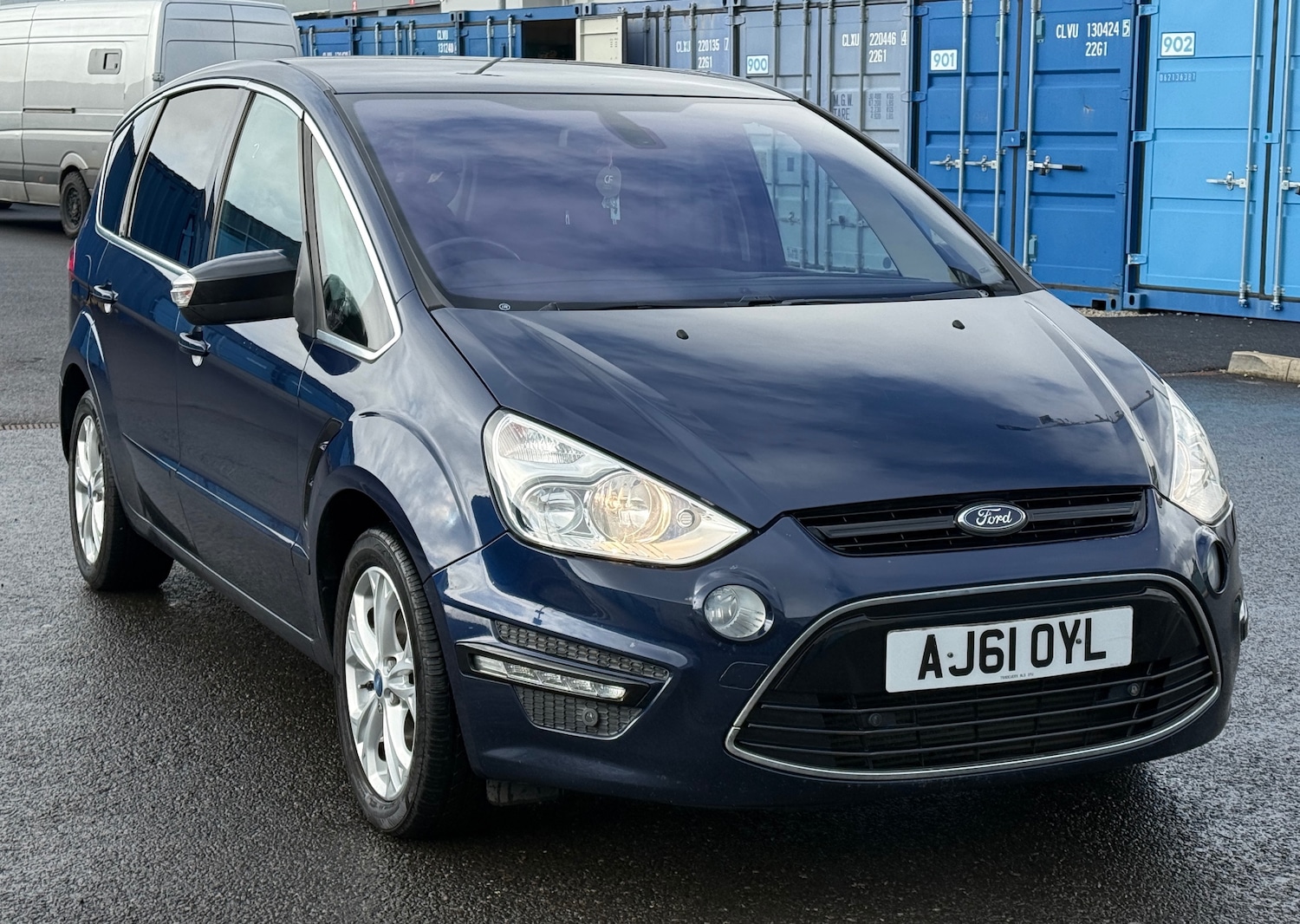 Used Ford S-Max 2012 for sale - 77548398: Photo 4