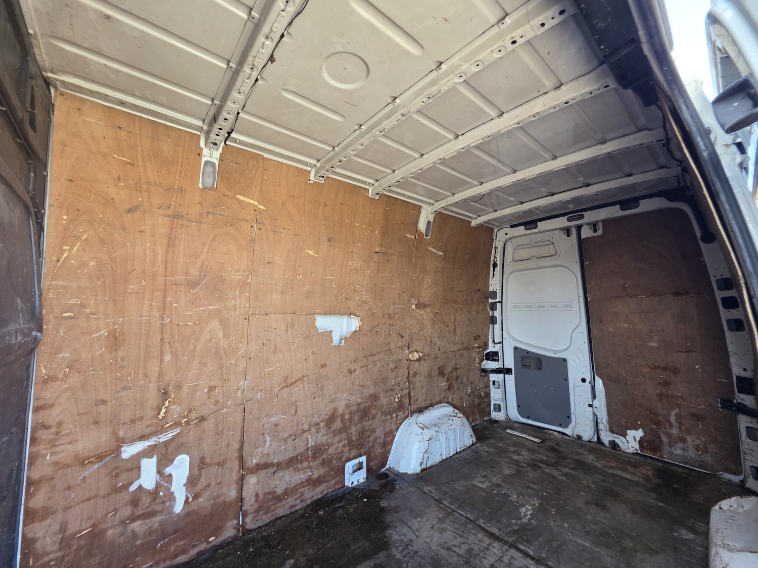 Vehicle 27