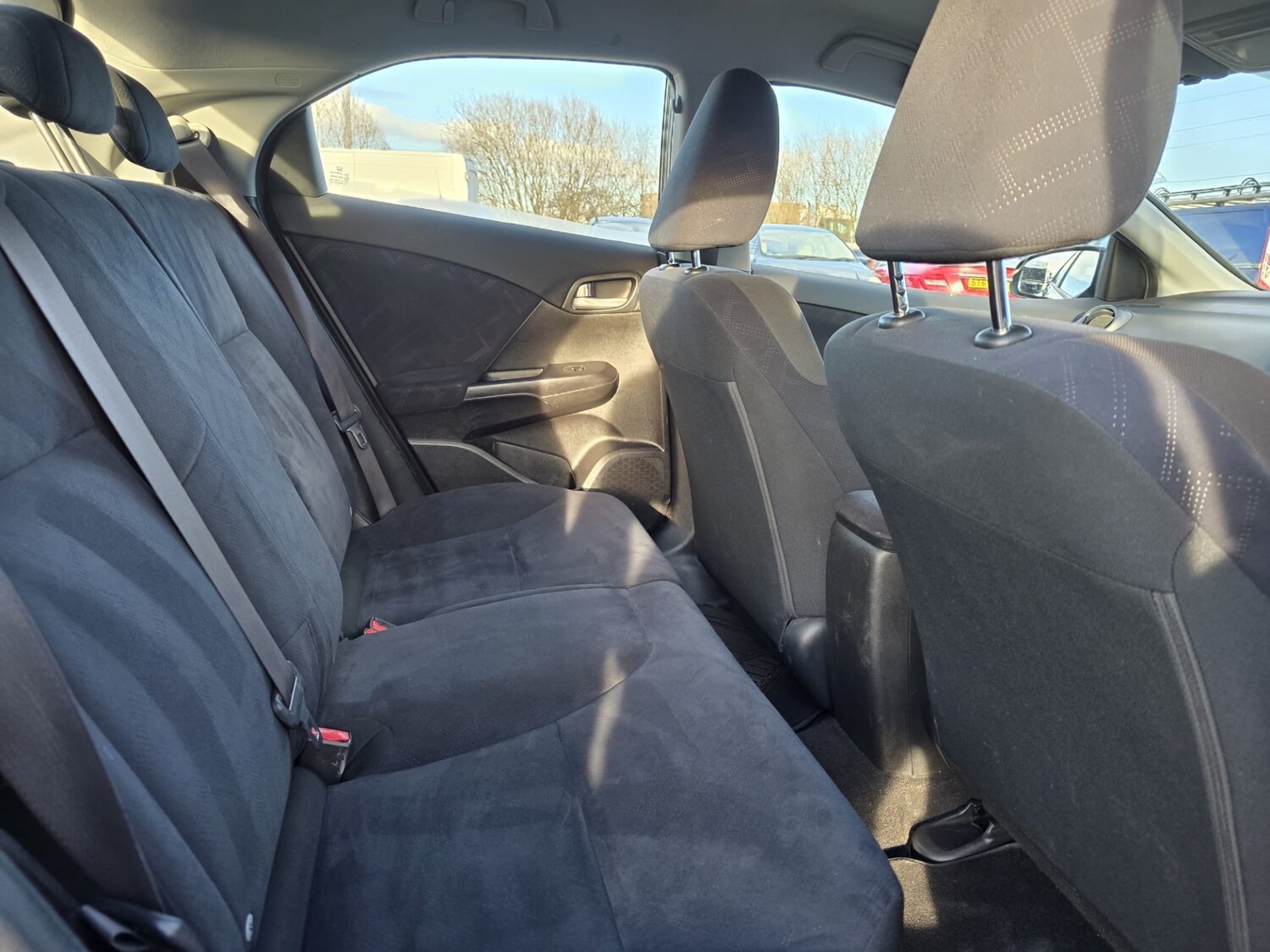 Used Honda Civic 2013 for sale - 77702852: Photo 18