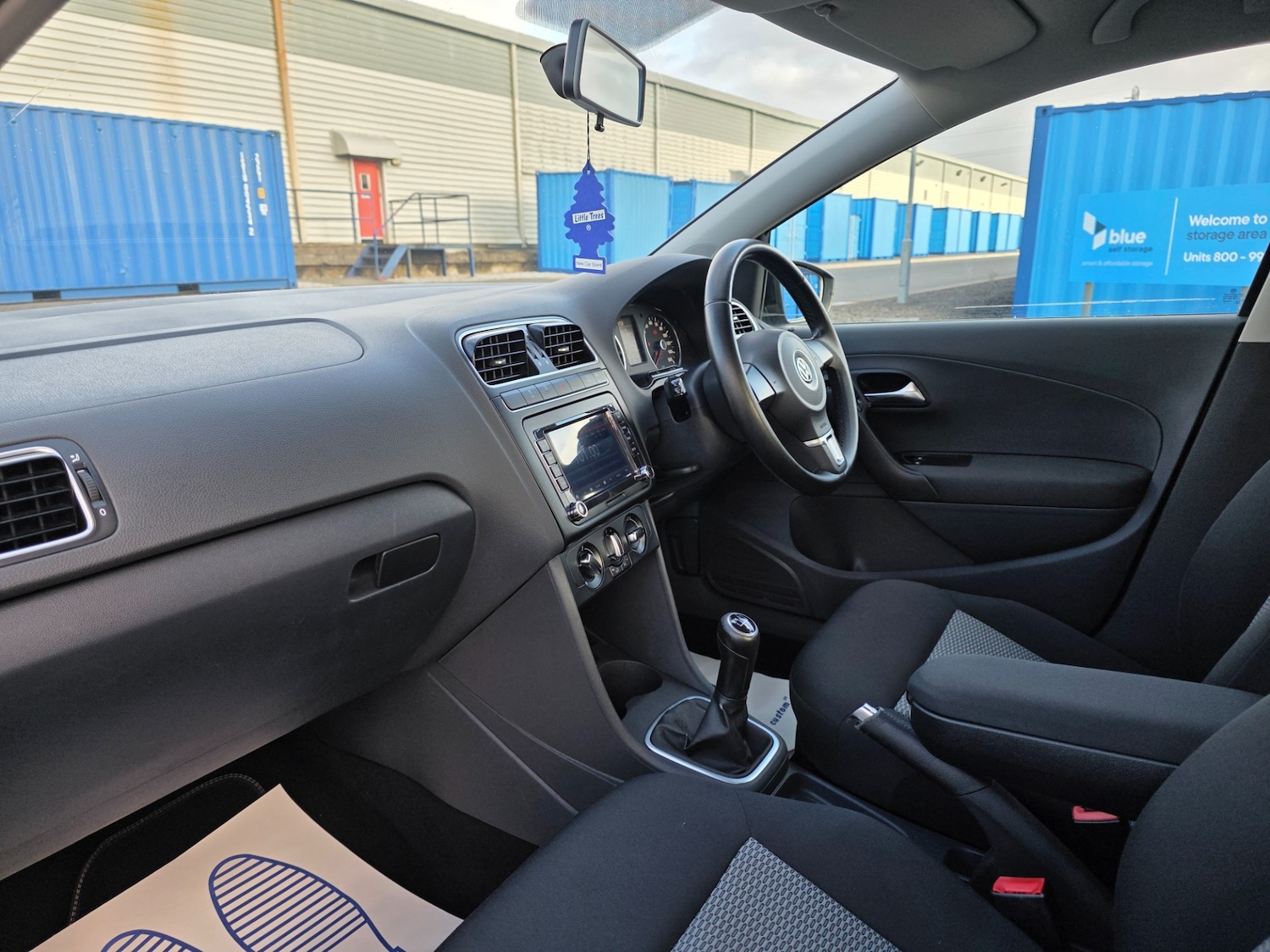 Used Volkswagen Polo 2011 for sale - 76822040: Photo 12