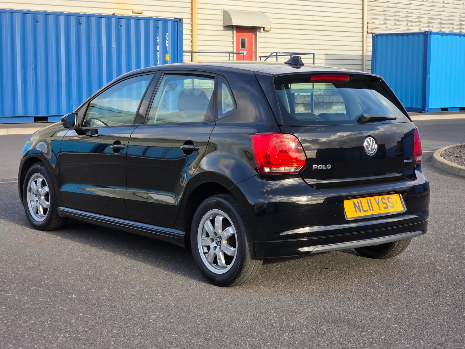 Used Volkswagen Polo 2011 for sale - 76822040: Photo 7