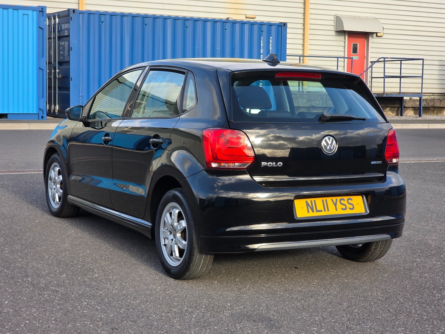 Used Volkswagen Polo 2011 for sale - 76822040: Photo 8