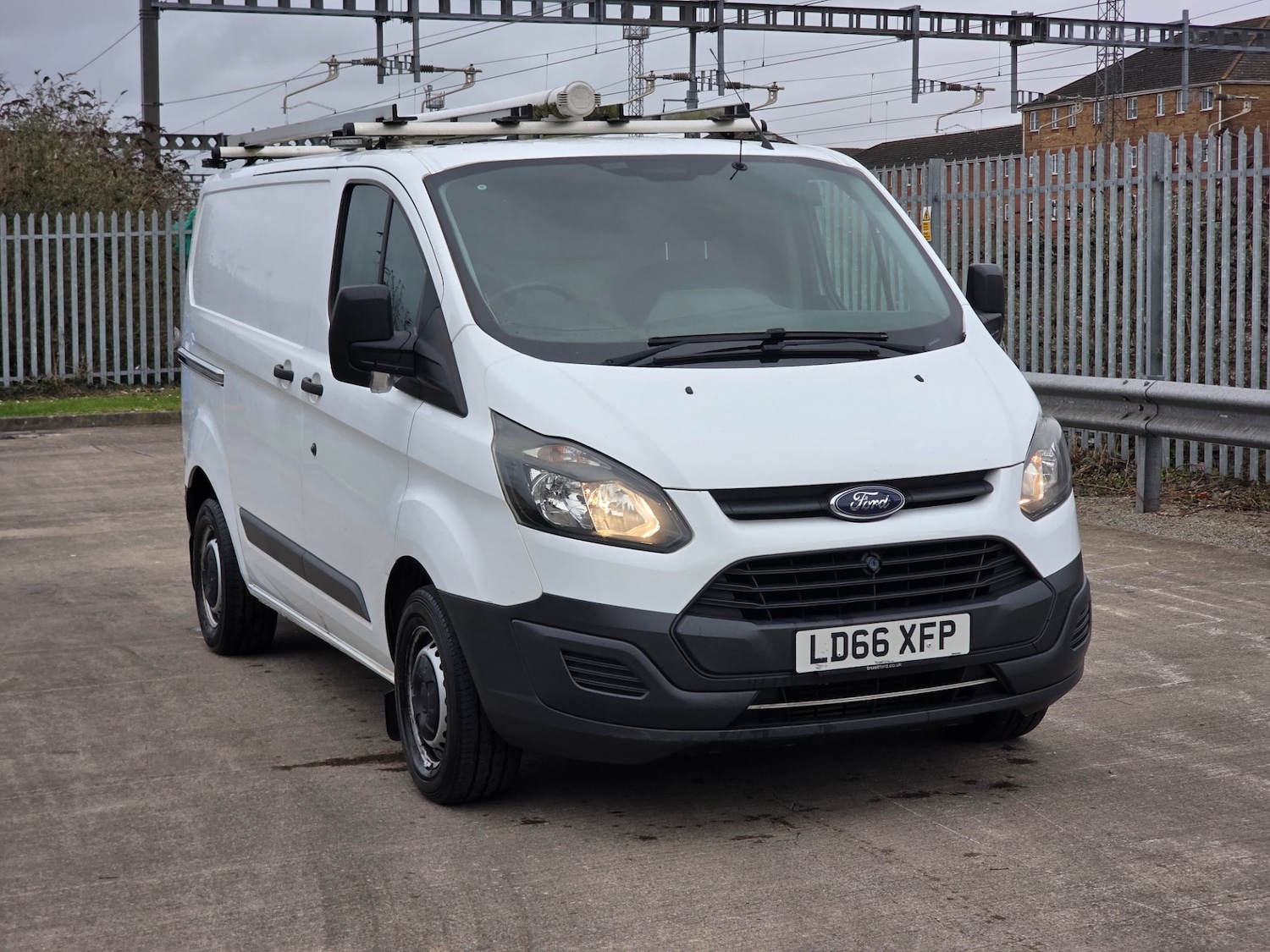 Used Ford Transit Custom 2016 for sale - 77643889: Photo 3