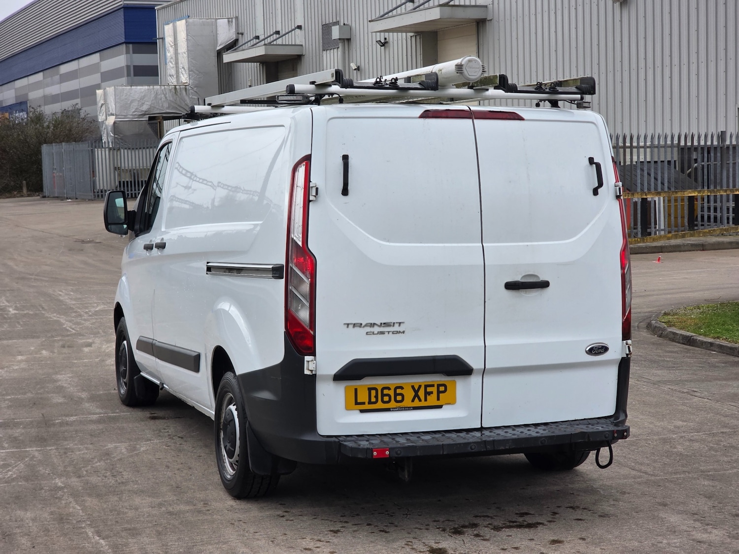 Used Ford Transit Custom 2016 for sale - 77643889: Photo 8