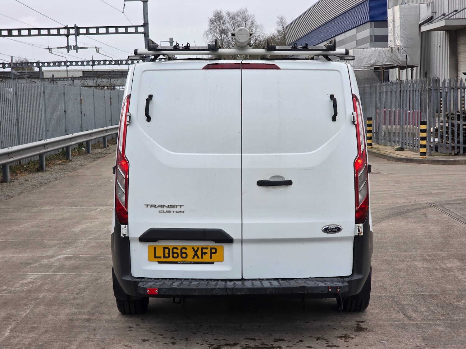 Used Ford Transit Custom 2016 for sale - 77643889: Photo 9