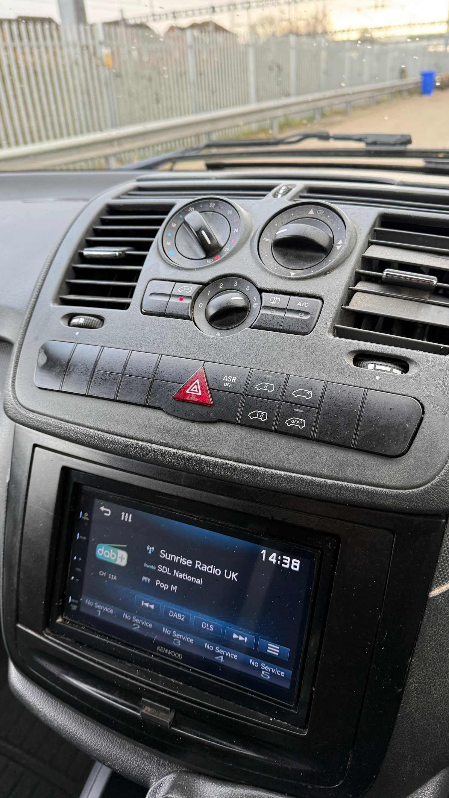 Used Mercedes-Benz Vito 2011 for sale - 77324749: Photo 11