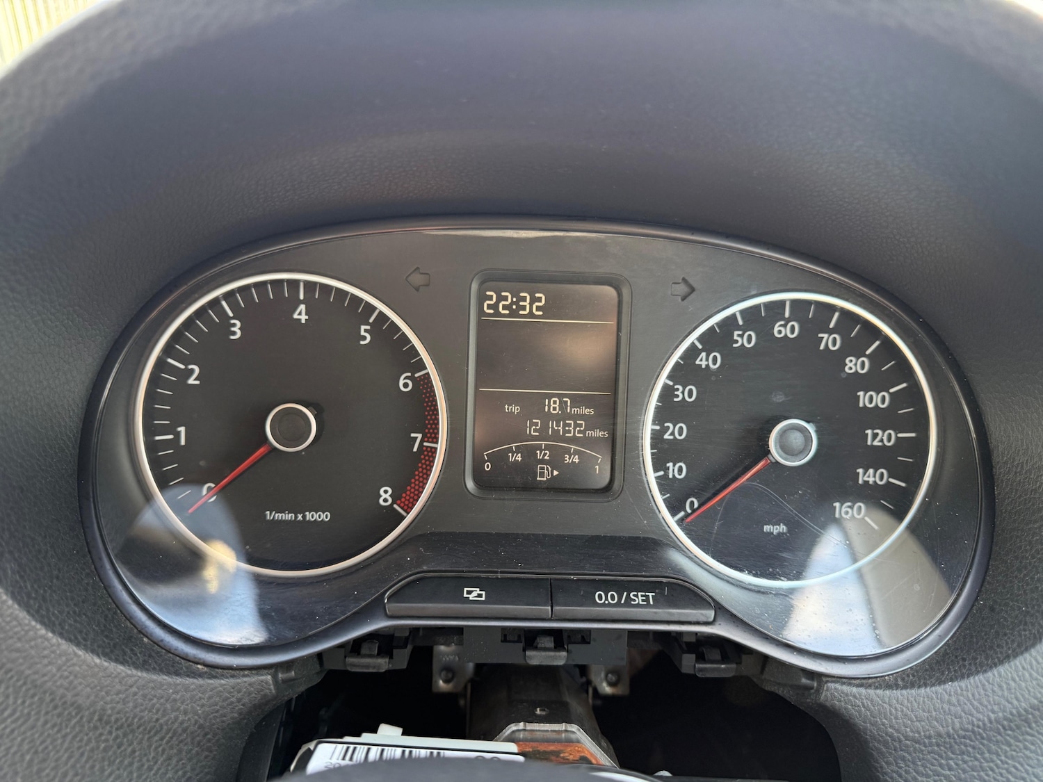 Used Volkswagen Polo 2010 for sale - 77055055: Photo 15