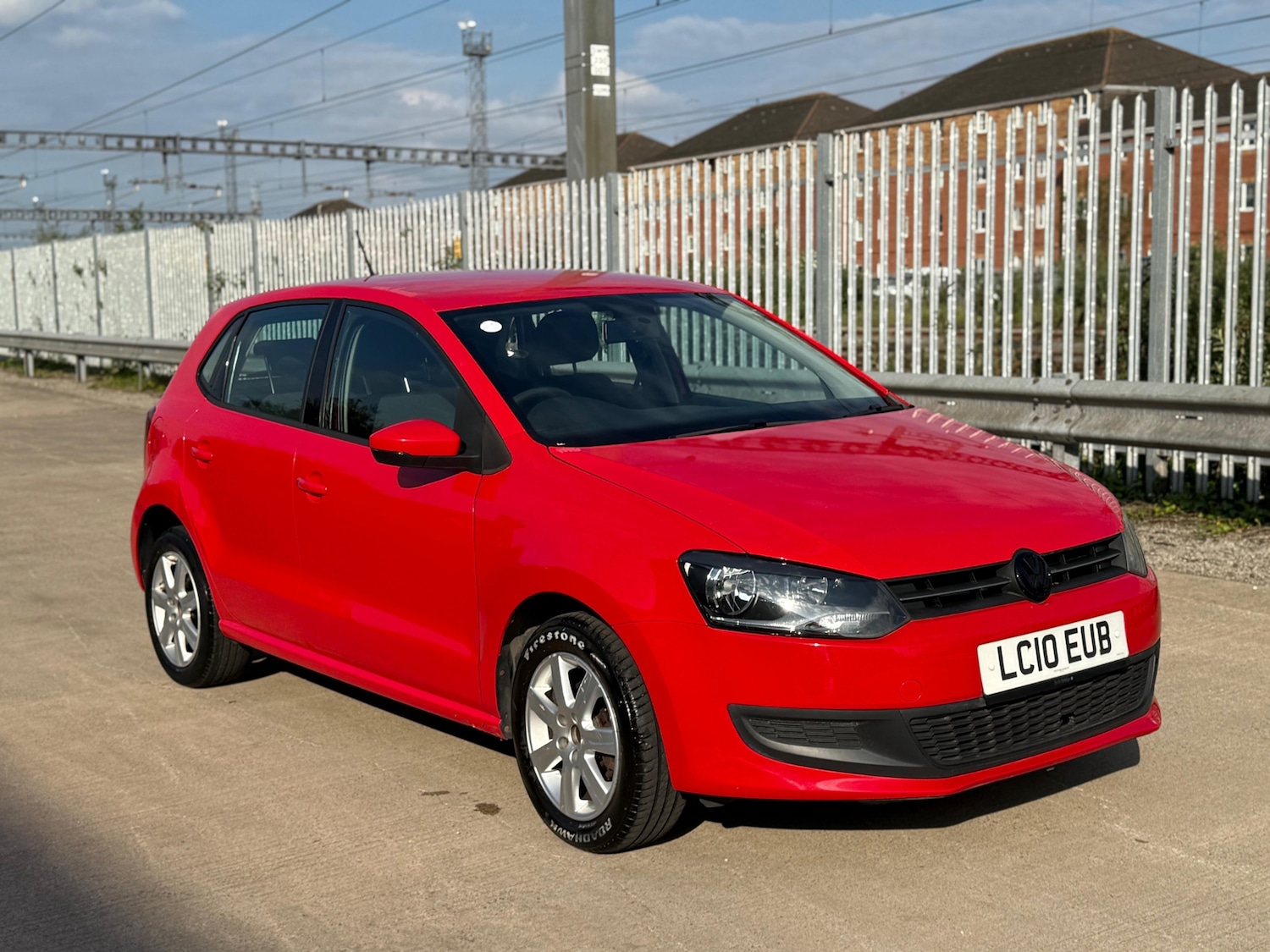 Used Volkswagen Polo 2010 for sale - 77055055: Photo 2