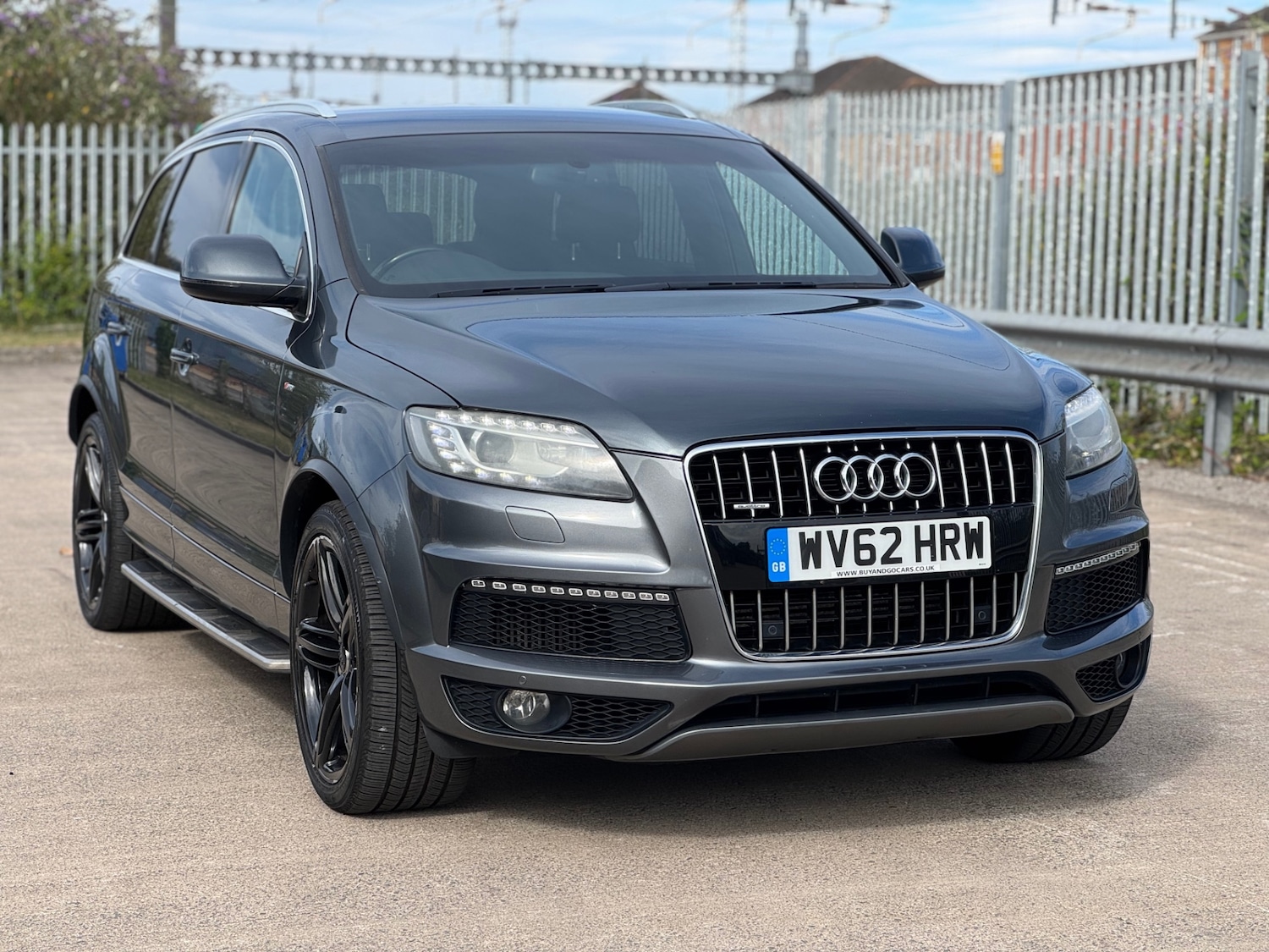Used Audi Q7 2012 for sale - 76302585: Photo 2