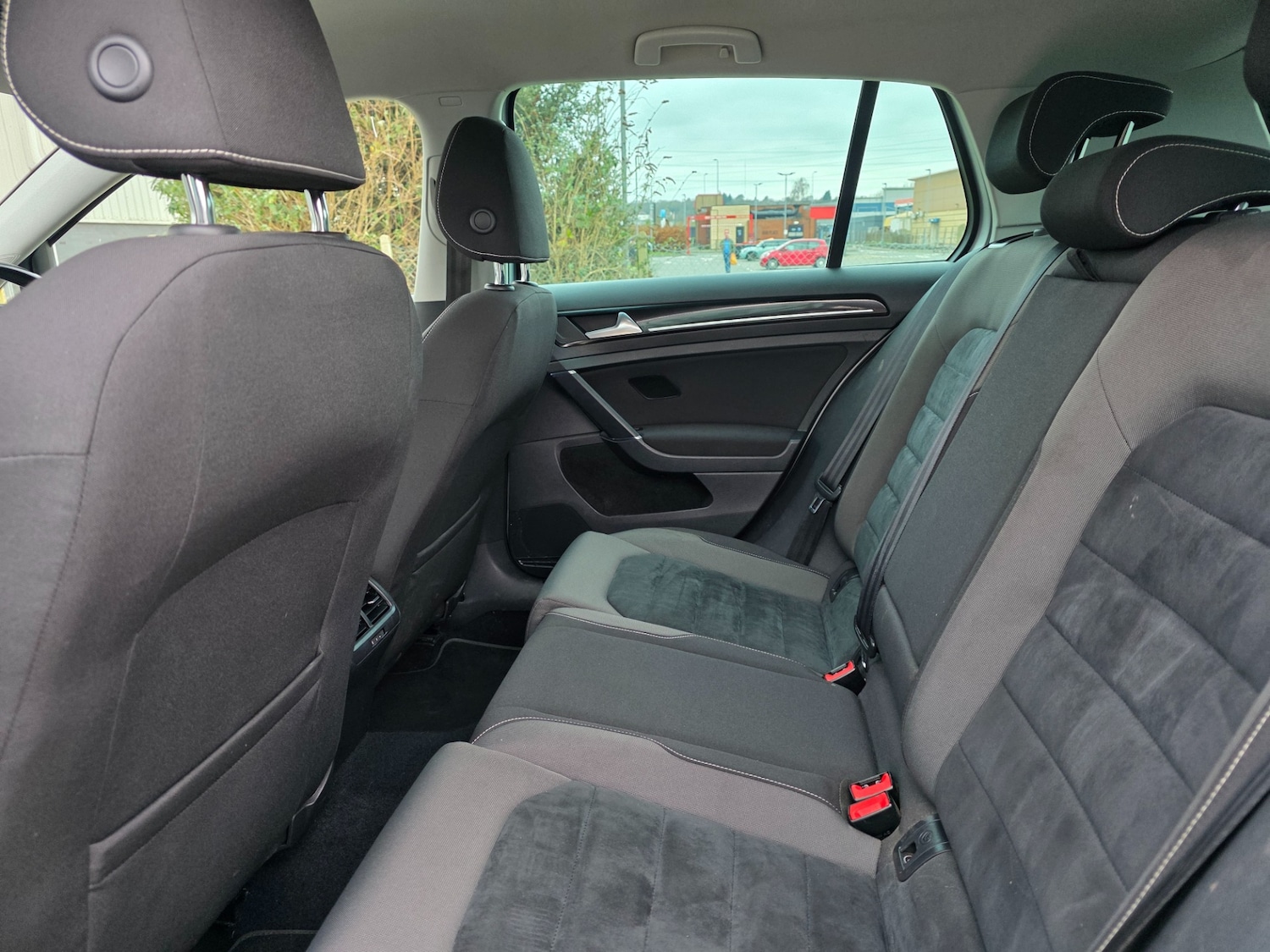 Used Volkswagen Golf 2013 for sale - 77054151: Photo 15