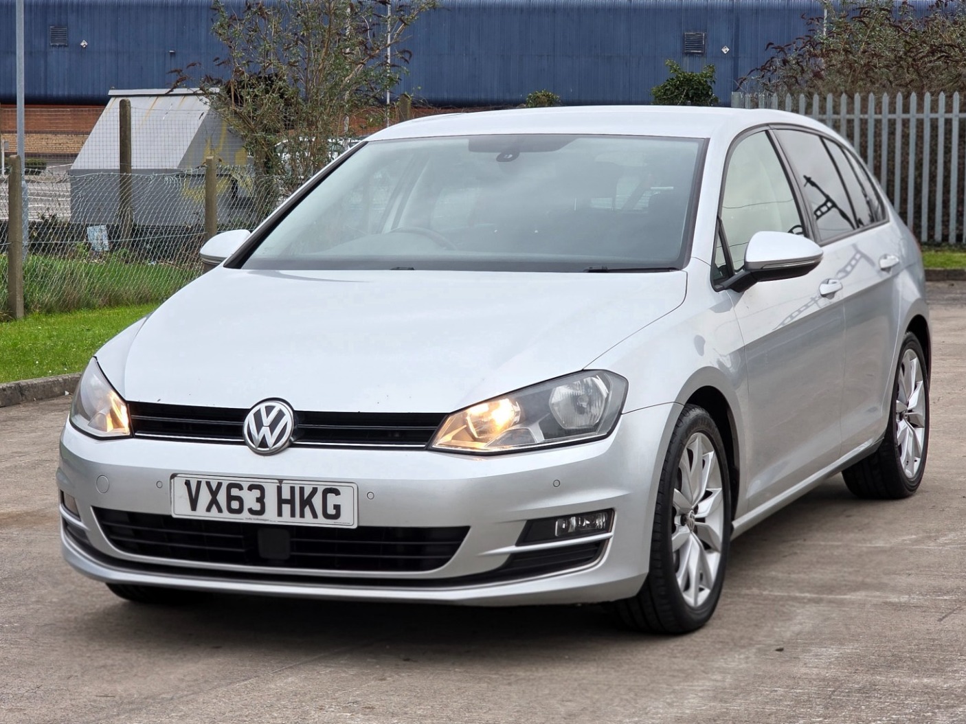 Used Volkswagen Golf 2013 for sale - 77054151: Photo 6