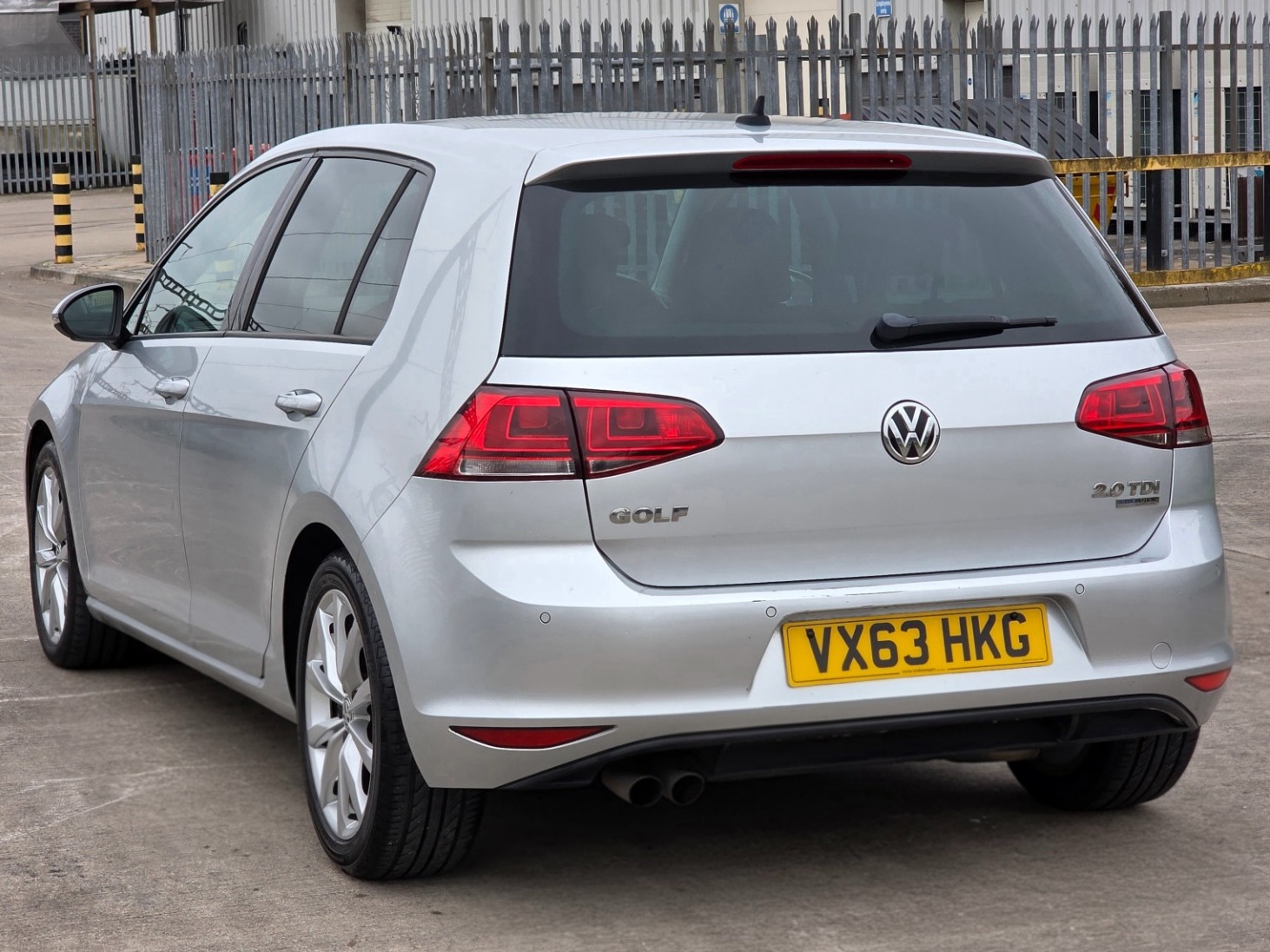 Used Volkswagen Golf 2013 for sale - 77054151: Photo 8