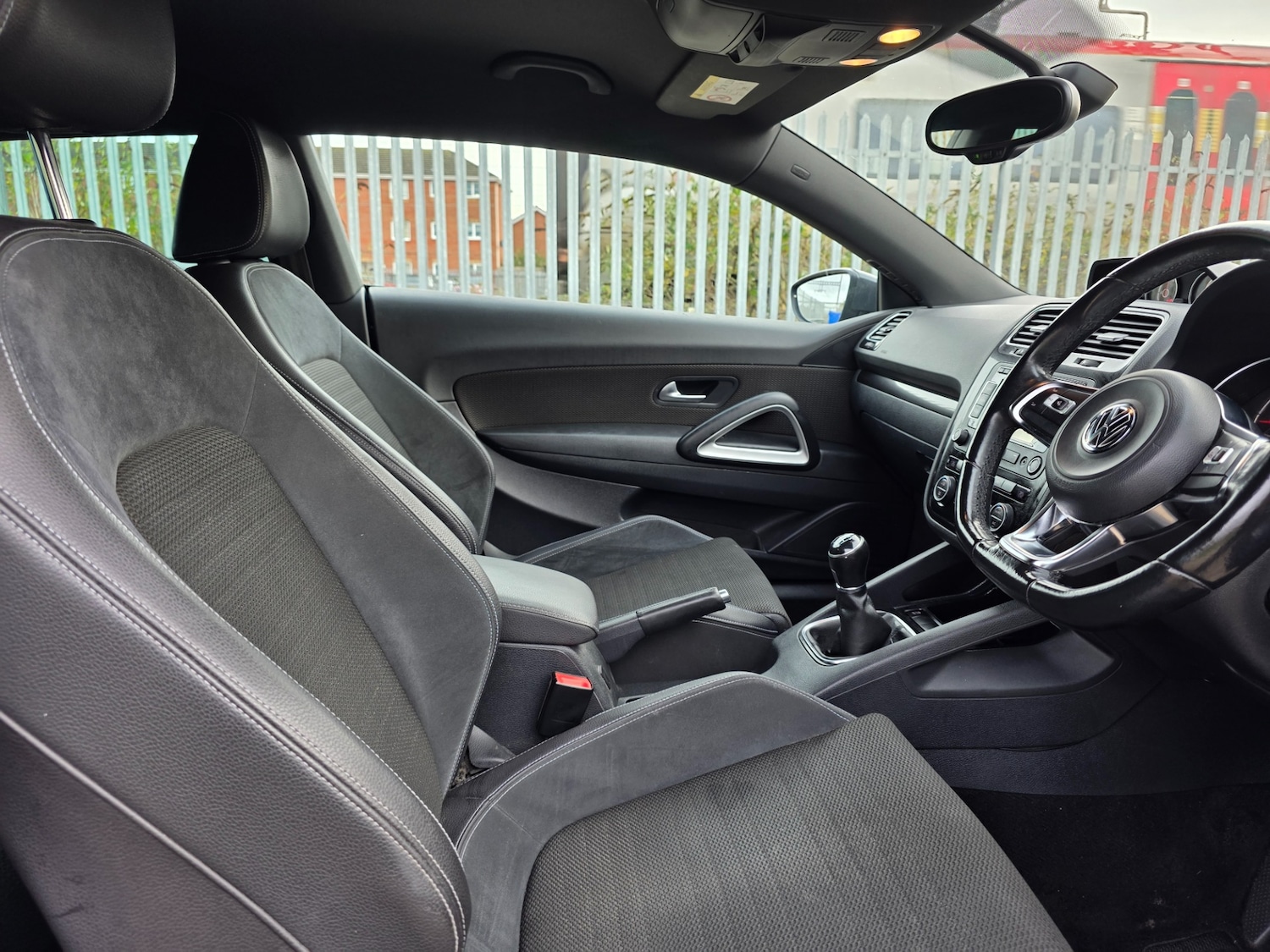 Used Volkswagen Scirocco 2015 for sale - 76482819: Photo 13