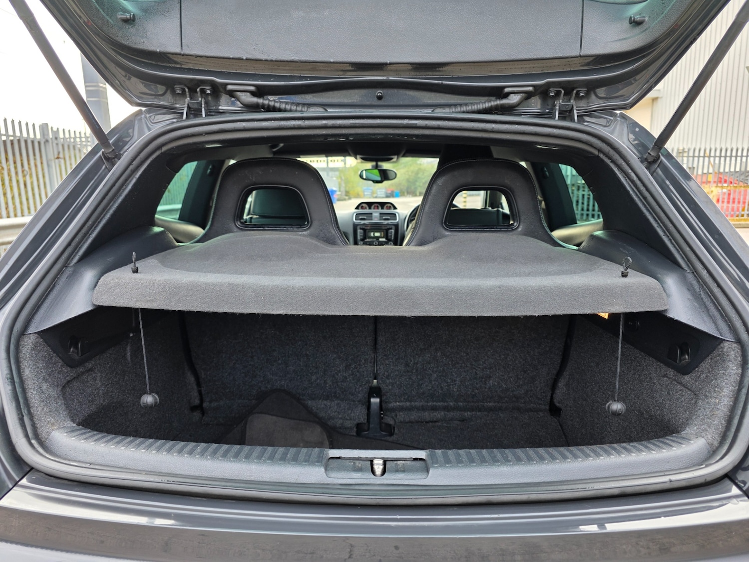 Used Volkswagen Scirocco 2015 for sale - 76482819: Photo 18