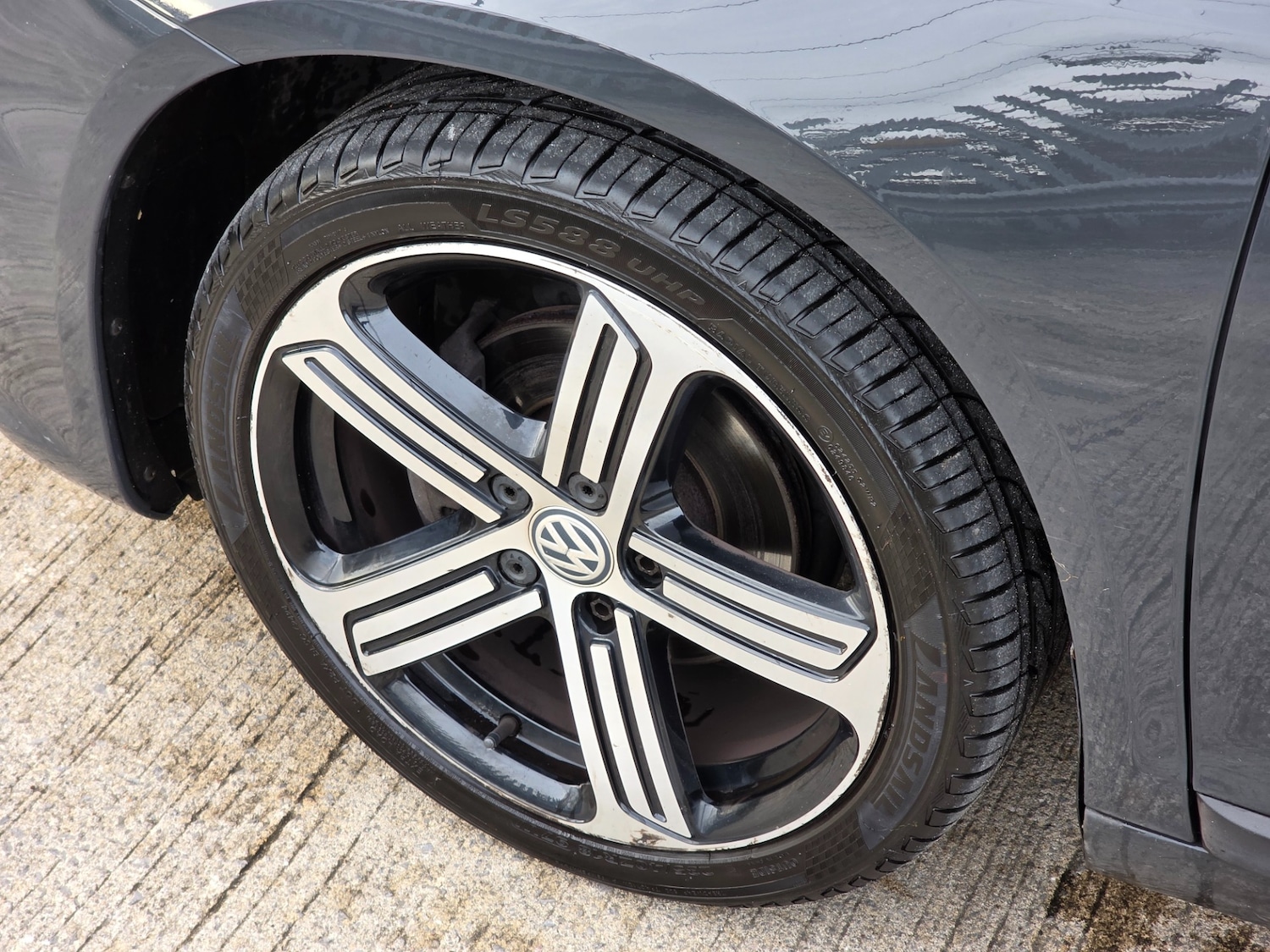 Used Volkswagen Scirocco 2015 for sale - 76482819: Photo 26