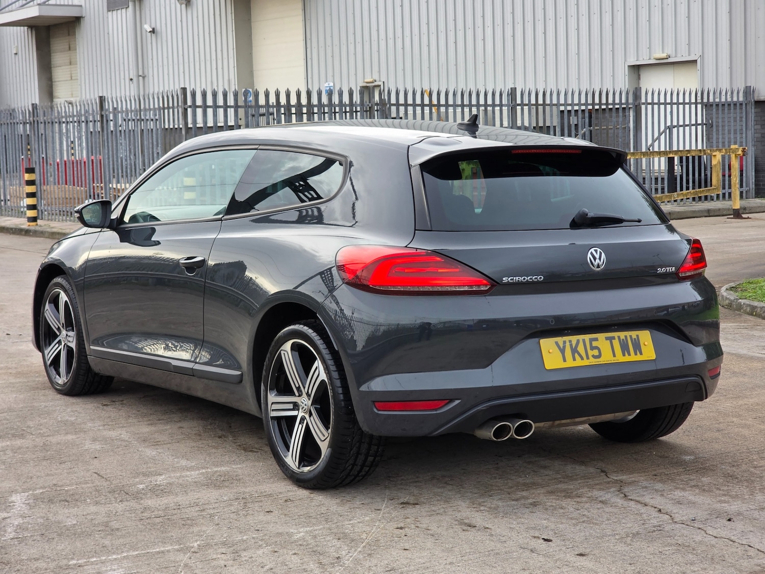 Used Volkswagen Scirocco 2015 for sale - 76482819: Photo 7