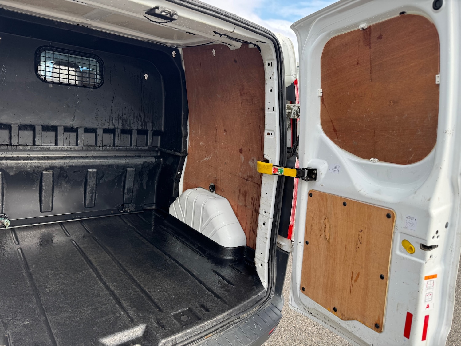 Used Ford Transit Custom 2017 for sale - 76173576: Photo 17