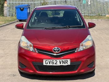 Used Toyota Yaris 2013 for sale - 75472953: Photo