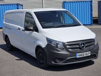 Used Mercedes-Benz Vito 2018 for sale - 74614606: Photo