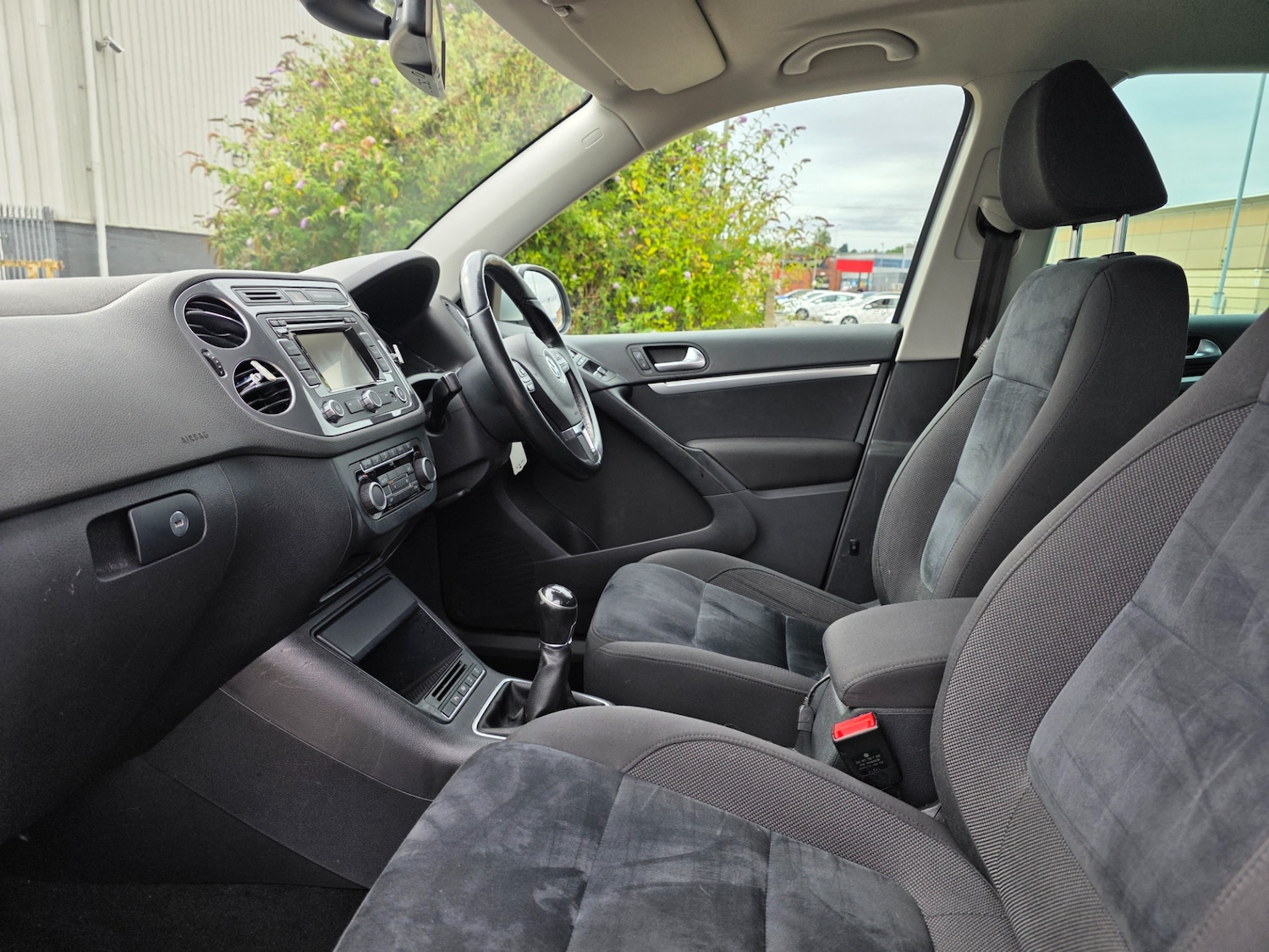 Used Volkswagen Tiguan 2014 for sale - 76627259: Photo 12