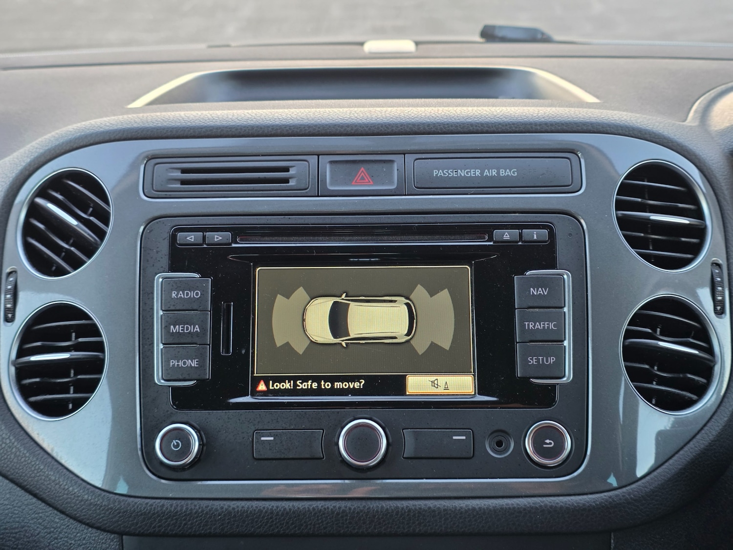 Used Volkswagen Tiguan 2014 for sale - 76627259: Photo 18