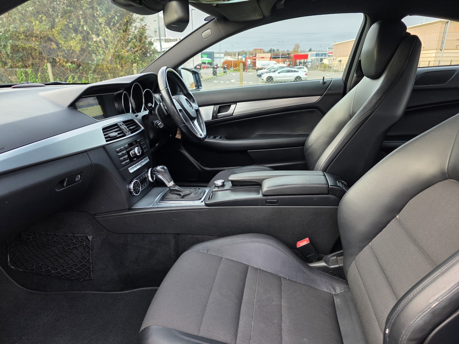 Used Mercedes-Benz C Class 2012 for sale - 76713460: Photo 14