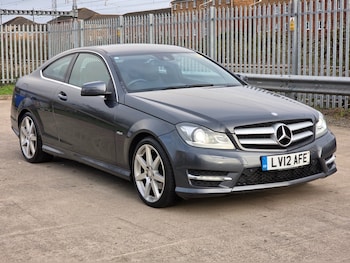 Used Mercedes-Benz C Class 2012 for sale - 76713460: Photo