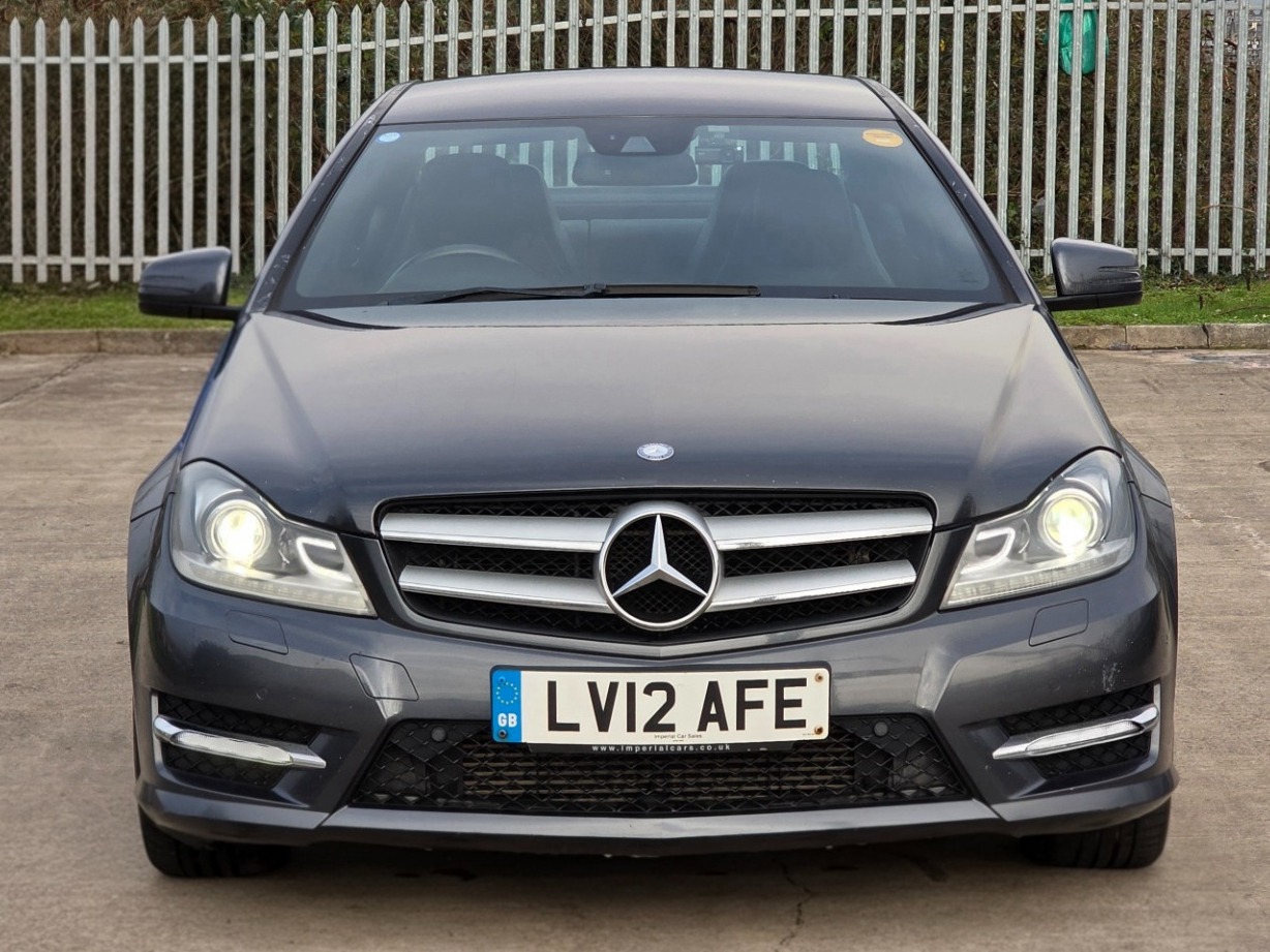 Used Mercedes-Benz C Class 2012 for sale - 76713460: Photo 4