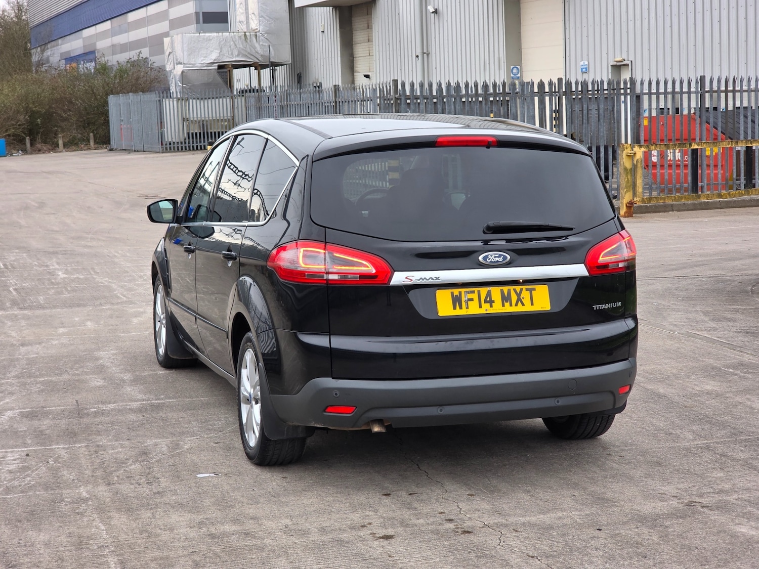 Used Ford S-Max 2014 for sale - 77737863: Photo 8