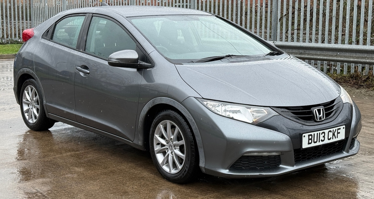 Used Honda Civic 2013 for sale - 77462176: Photo 3