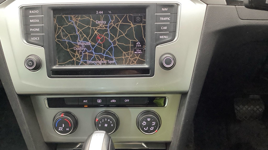 Used Volkswagen Passat 2015 for sale - 76379472: Photo 10