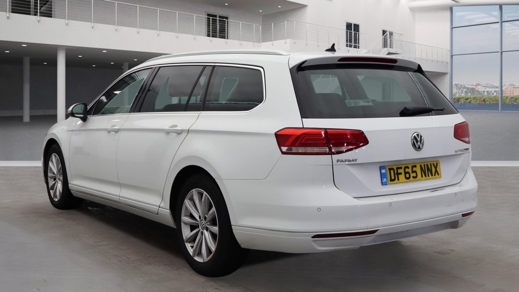 Used Volkswagen Passat 2015 for sale - 76379472: Photo 3