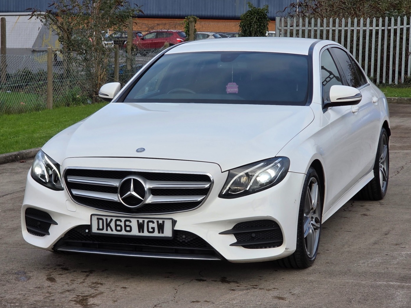 Used Mercedes-Benz E Class 2016 for sale - 76682430: Photo 5